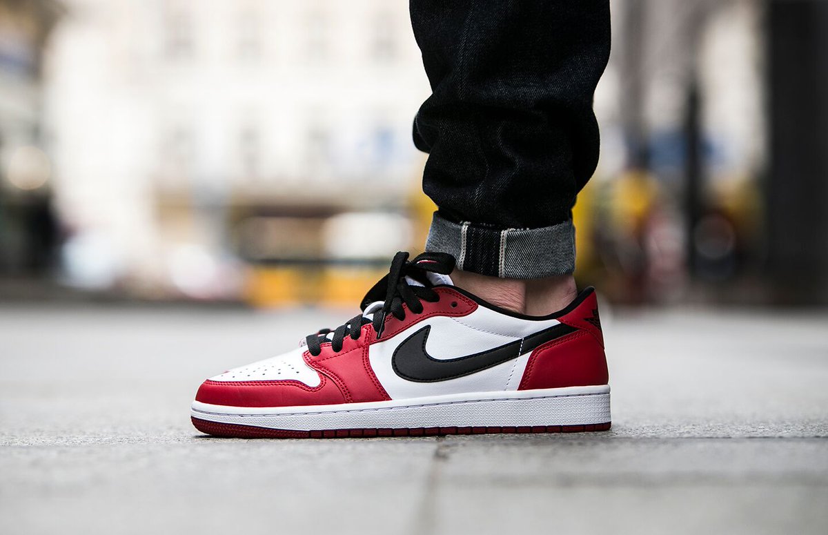 jordan 22 low chicago