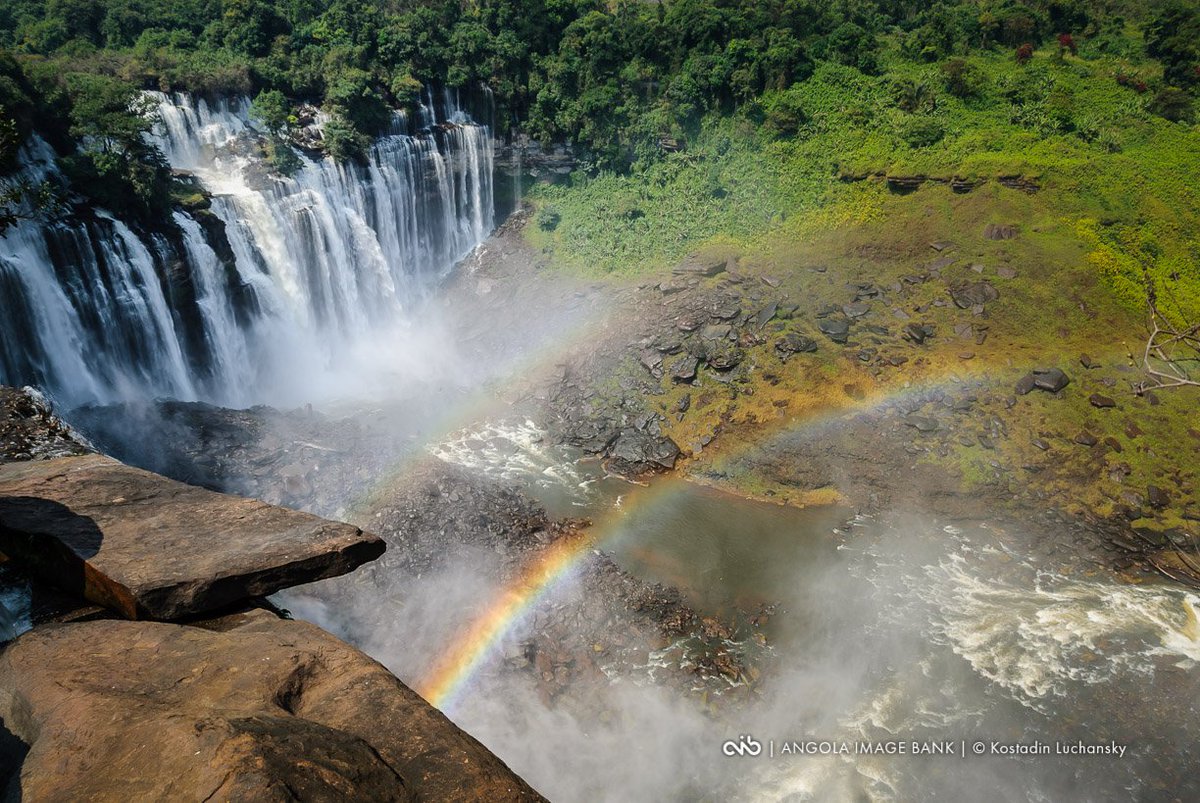 AngolaImageBank's tweet photo. Arco-รญris quedas #Kalandula rio #Lucala o maior afluente do rio #Kwanza. #Malange, #Angola - https://t.co/P2oAAzqXUn https://t.co/LTfhOXabq8