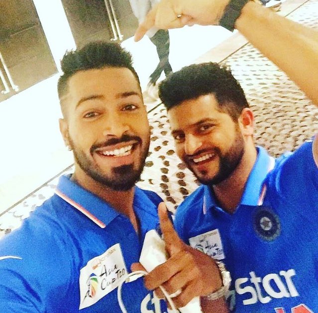 CricFit on Twitter: "Suresh Raina Clicked the selfie with Hardik Pandya  after Photoshoot #AsiaCupT20 https://t.co/3McBstOwk9" / Twitter