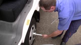 ltdrentals1's tweet image. Choose from a grand fleet of #transportvehicles for your various purposes and needs.