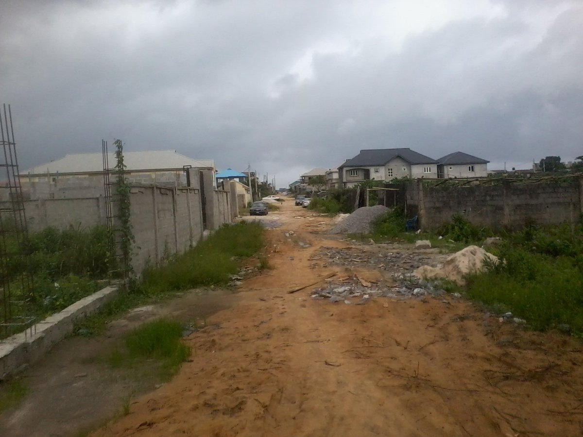 blessmerp's tweet photo. Check out this #developedland, located in #NG, #Lagos, #Ajah! https://t.co/K5tWybDyyy #MondProp https://t.co/XOKJvYZr76