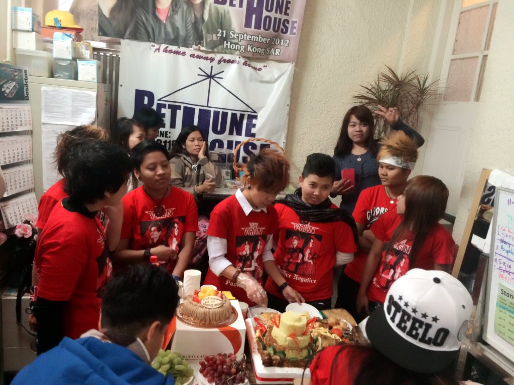 Anniversary VIRGINITY HONGKONG ke 3 th. berbagi bersama dgn teman BMI yg ada di shelter <a href="/MitaEnglandMuse/">MitaTheVirgin</a> <a href="/Aradrizki/">Dara Rizki</a>