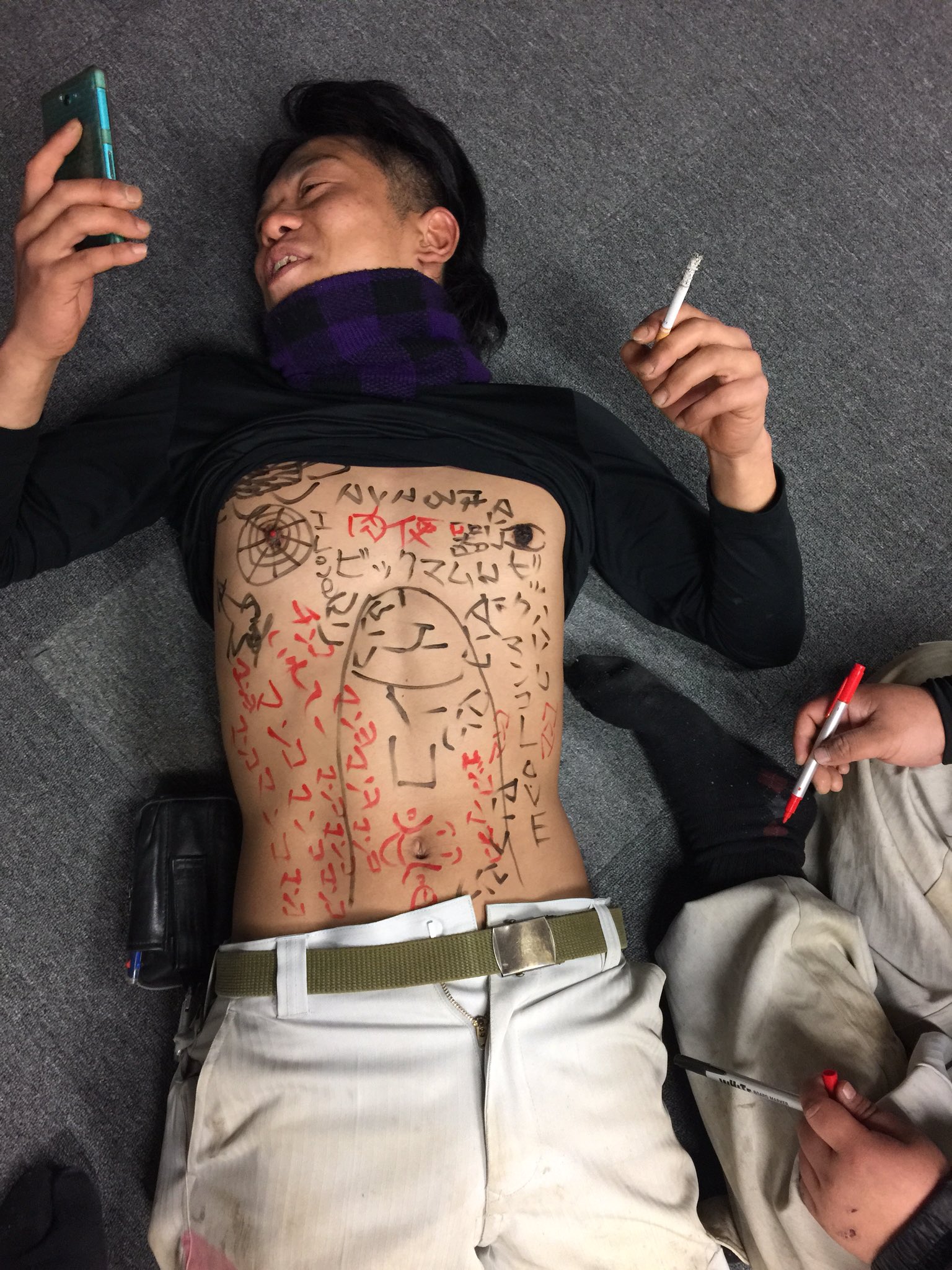 しょうへい このひとまじであほwww 全身落書きにしてやったわwww T Co Qbf2cl9buw しょうへい このひとまじであほwww 全身落書きにしてやったわwww T Co Qbf2cl9buw