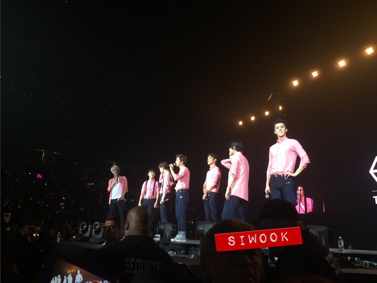 S. (@siwook_cho) on Twitter photo 