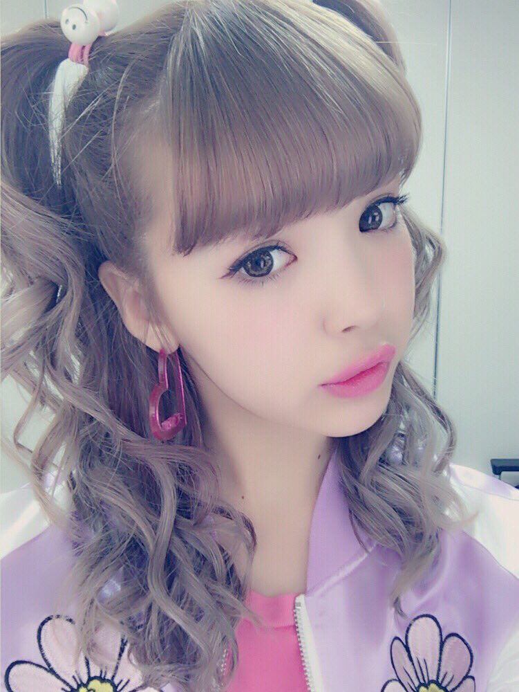 藤田 ニコル にこるん Sur Twitter 収録いってきます T Co 0ieql1jfwk