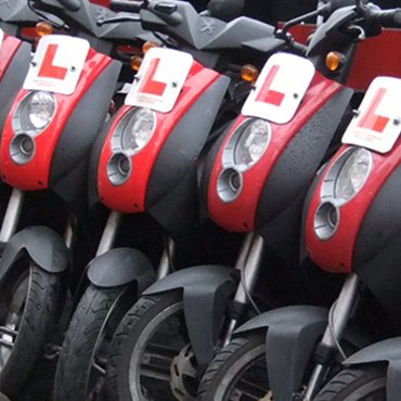 A beginners guide to motorcycling... bit.ly/1Qp4pbc