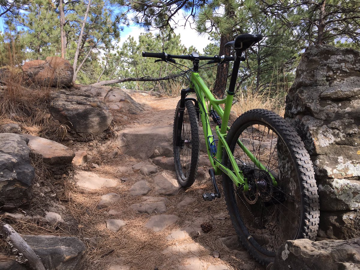 TheMarketSD's tweet photo. We live in a beautiful place! Get out and enjoy it! #lunchtimerides #HLMP #enjoytheblackhills https://t.co/nHfxeaBH1B