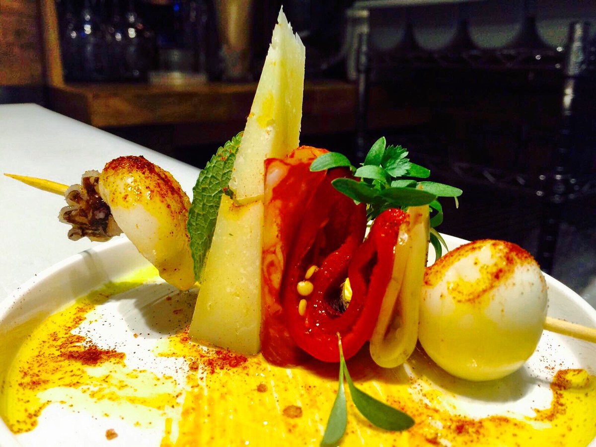 chefdmlucca's tweet photo. Banderita @thesocakitchen #tapasypintxos 🐣💃💃💃#ottawa #ottawatapas Only Mondayss... https://t.co/sSqUESYs4l