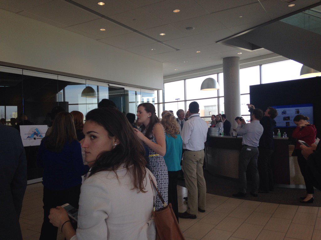 Great crowd at the #thePIQUE16 event for young professionals presented by Ten at the Top.