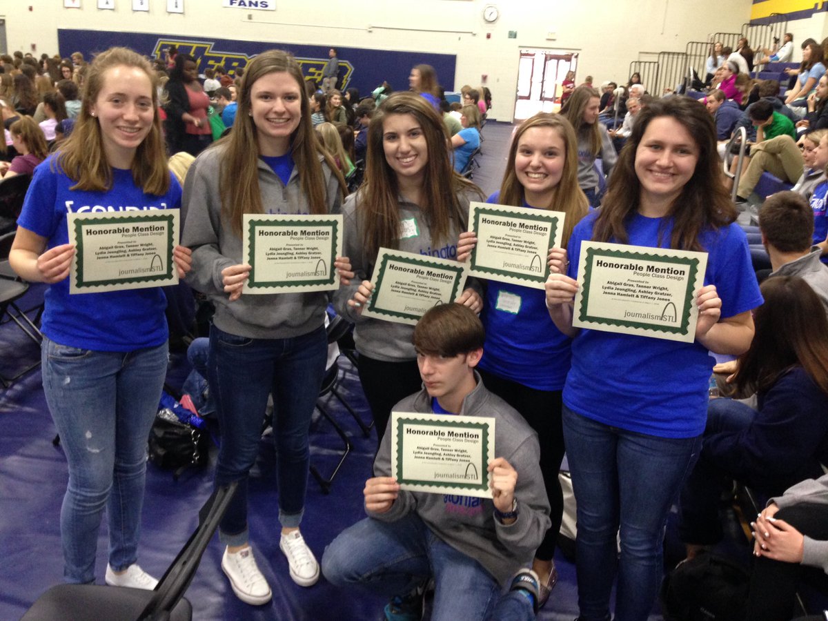 BlueJayJournal's tweet photo. @journalismstl @BlueJayJournal @WHSBlueJays @SDofWashington loving our time today at #jstl2016 https://t.co/GIC4sd1hNN