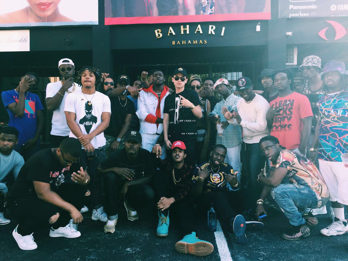 YNGDGRTS's tweet image. #OUTdaWATER #Videoshoot #CaptainVonTrap x #YNGDGRTS #Nassau #Bahamas