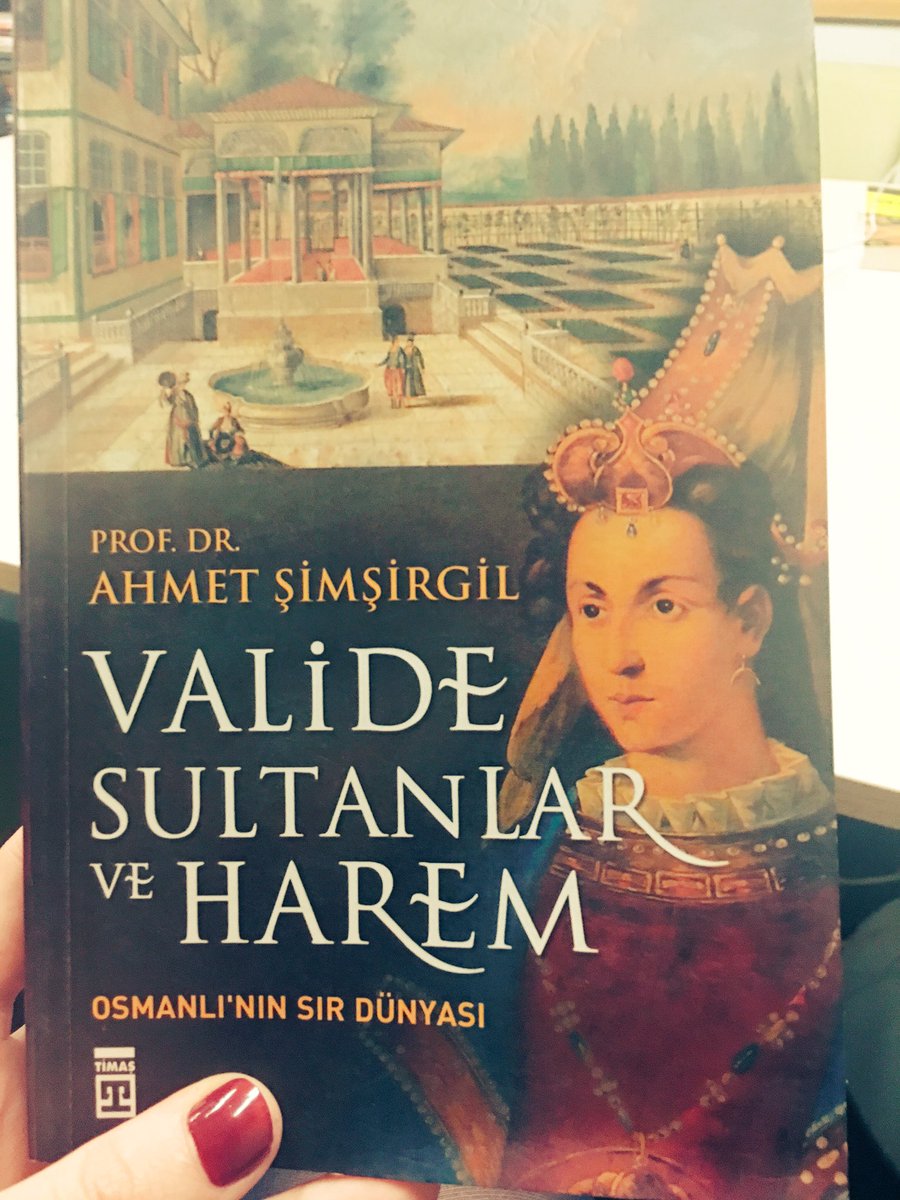 timastarih's tweet photo. Bu tweet'i RT et, sorularını #başımıntacı etiketine yaz, @ahmetsimsirgil kitapları kazanma şansı yakala! https://t.co/gy5CUhC3d8