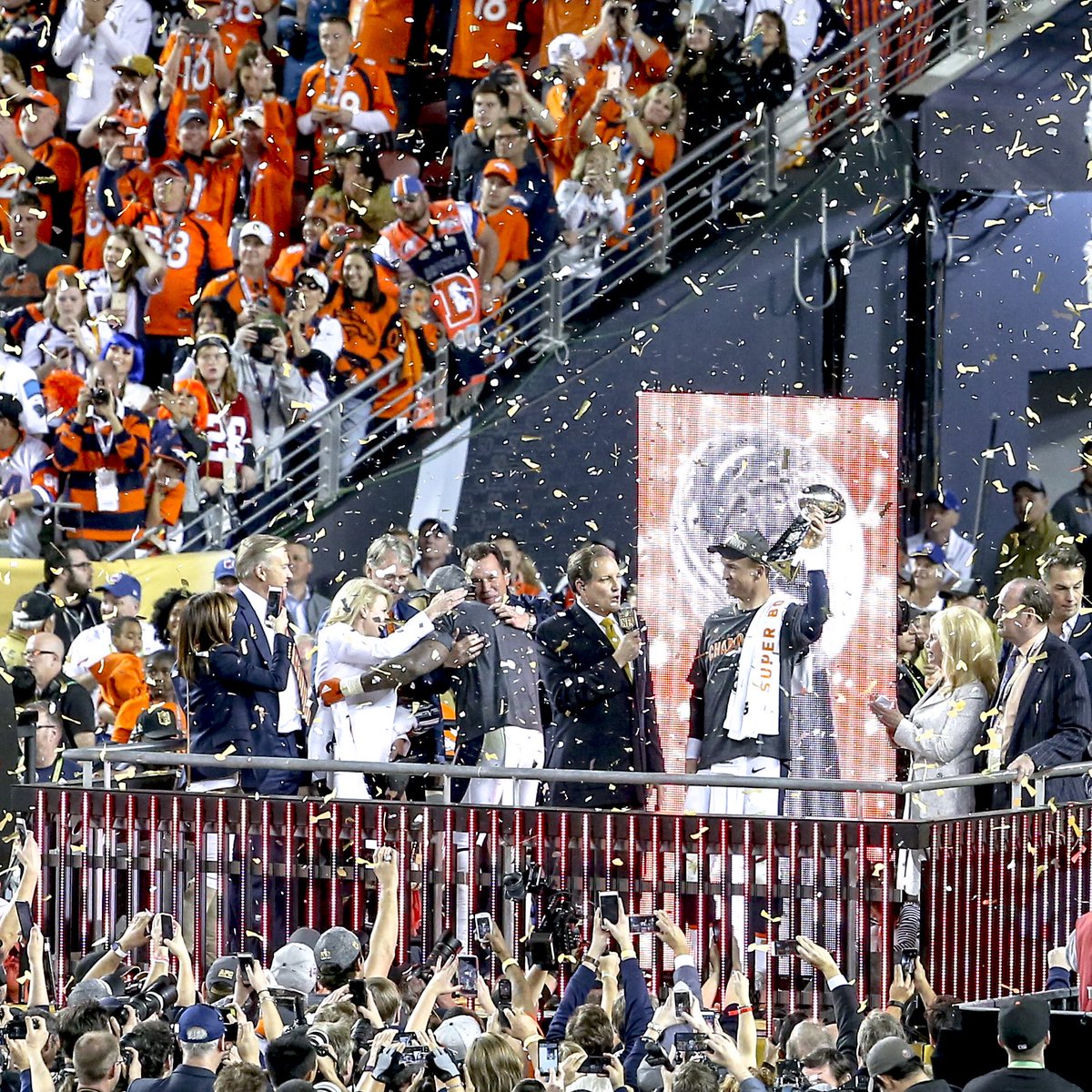 Super Bowl 50 (superbowl50) Twitter