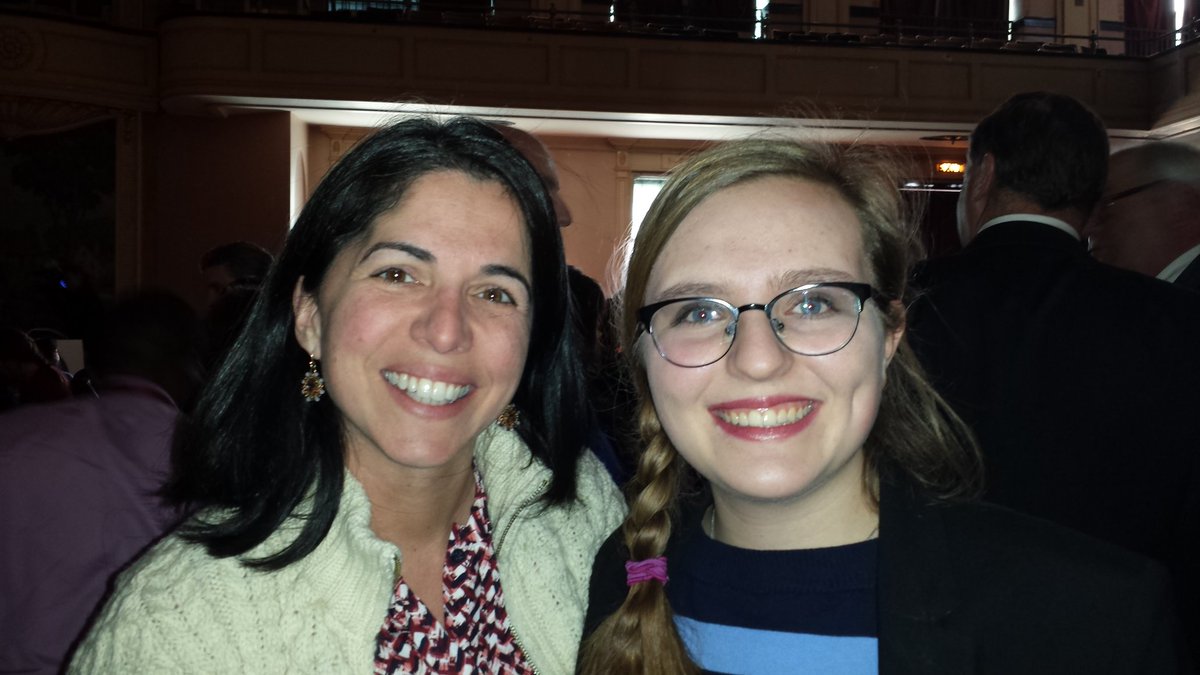 waiting2click's tweet photo. @riley_ana my daughter Charlie Silveria was honored to meet you at #CS4RI. #STEAMSMART #CODEGIRL https://t.co/V7SoepcnIM