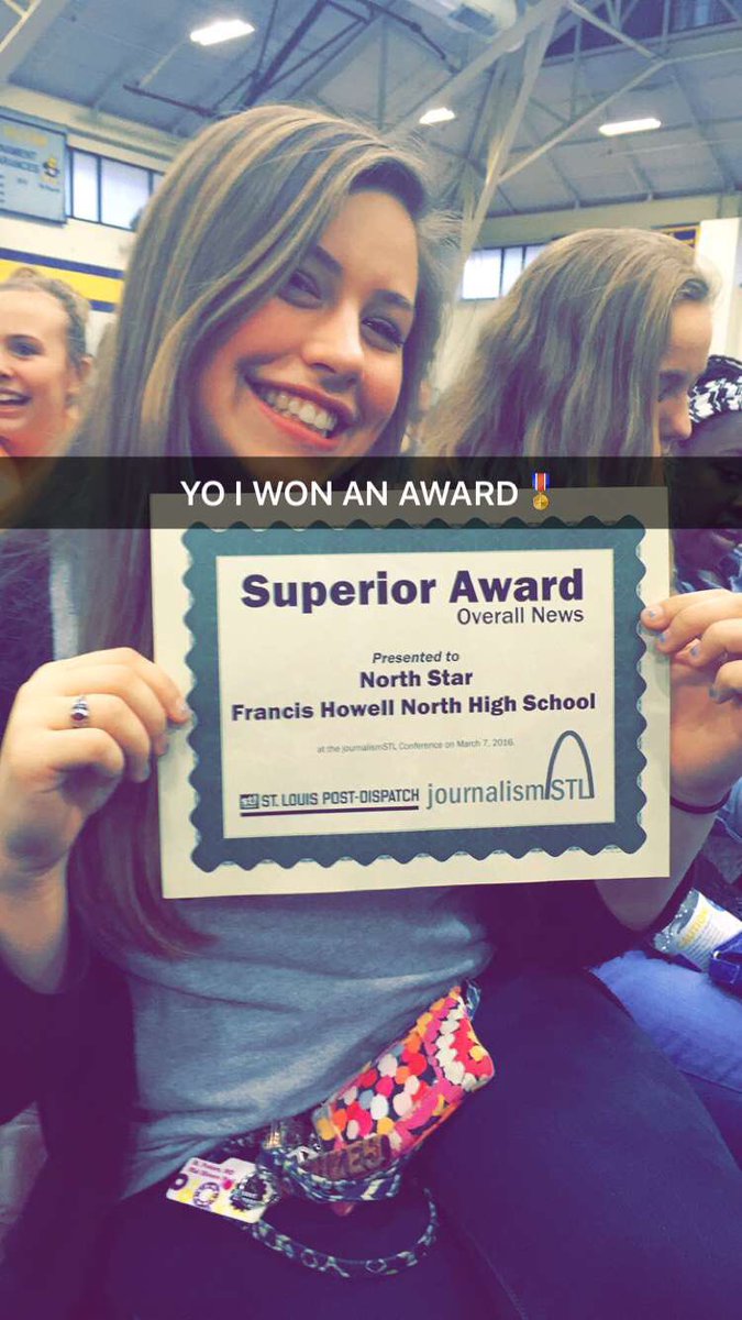 Zurosky023's tweet photo. We love journalism🖊 #jstl2016 

(@RyanneSODo) https://t.co/CVfIx50SX2