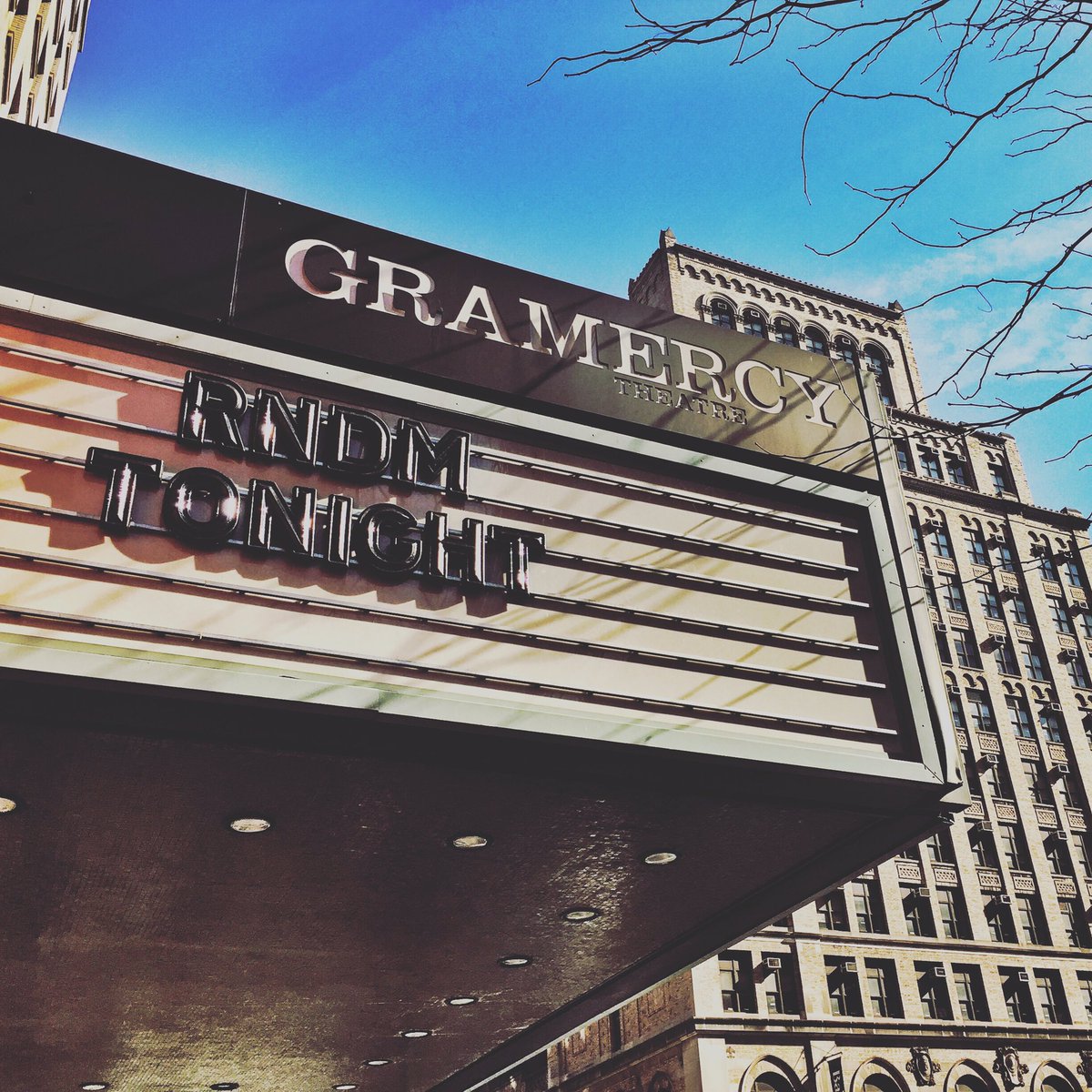 RNDMBAND's tweet image. Tonight!