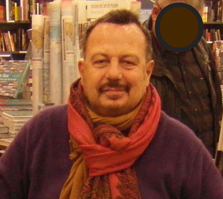 ChatsLibresNime's tweet photo. Merci infiniment à Henry-Jean Servat, pour une fois de plus, son soutien lors de son spectacle dimanche à Beaucaire. https://t.co/weBT0YMMxl