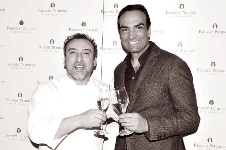 Il 7 marzo 2007 nasceva #PalazzoPetrucci. 
Una sfida vincente, oggi come allora. 
#Napoli #michelinstar