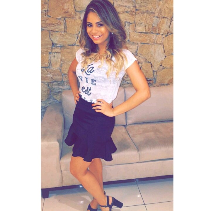lucas_abracado's tweet photo. ASSISTA FOGO NA SAIA #LexaNoTVZ 2 https://t.co/zO1XkV1DjH