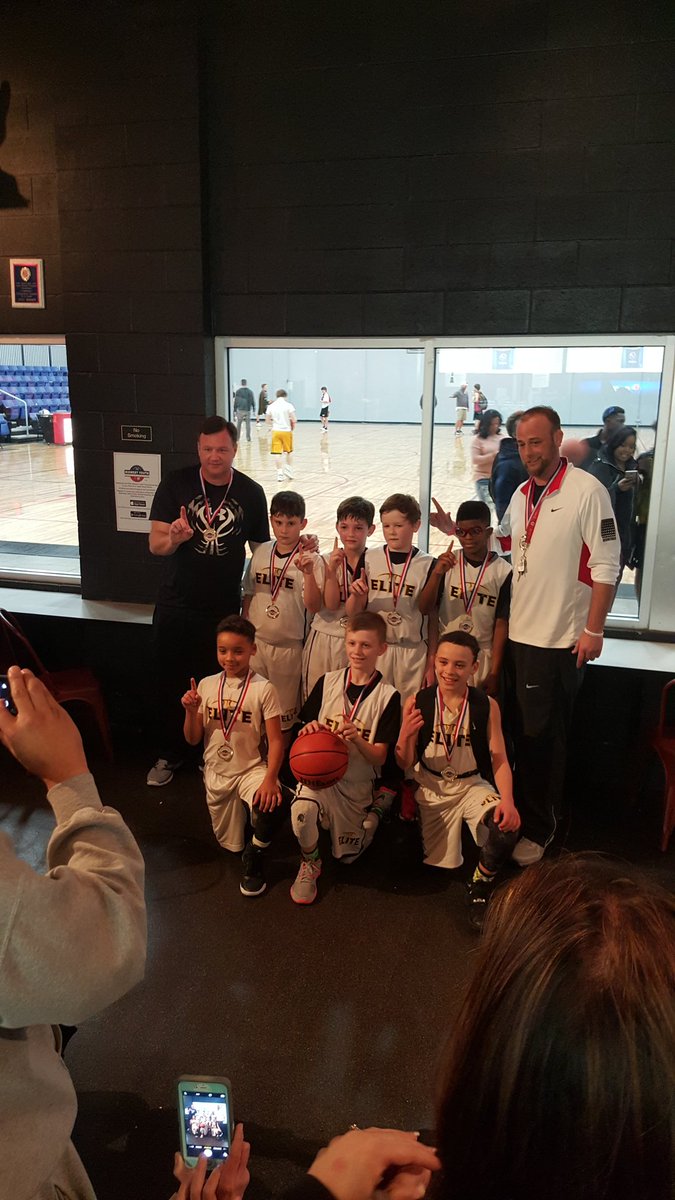 guydfive1010's tweet photo. My son's basketball game team has killit another tournament this year!!!! #502elite #aaubasketball #11 🏀🏀🏀💯💯 https://t.co/7vdNqCIwPx