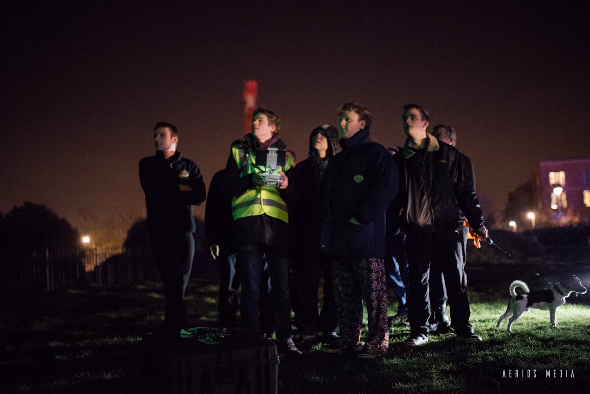 AeriosMedia's tweet photo. After watching the spectacular @CircusZyair, we treated the performers to a show with our drone.
#miltonkeynes https://t.co/uw7HJ48kA9