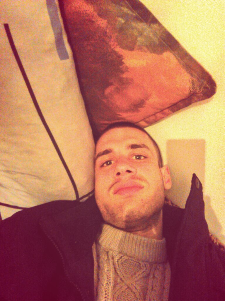 Andrej991's tweet photo. Onako kao radi reda jedan selfi :) https://t.co/U6IfqX7R7J