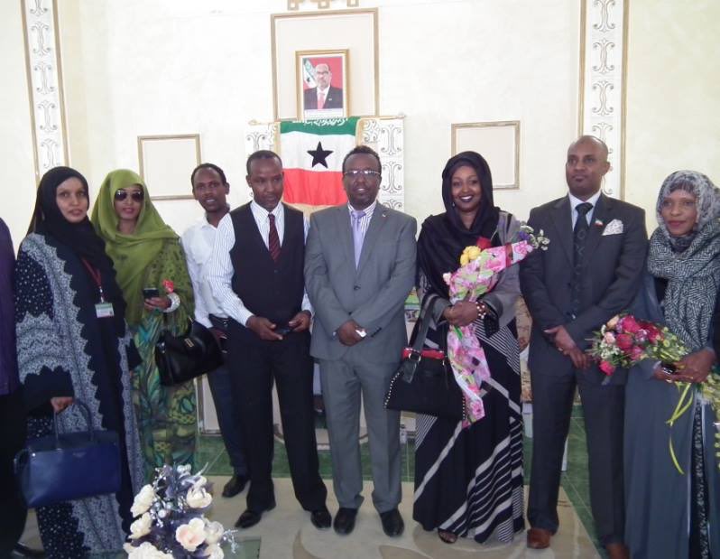 MoDuale's tweet photo. Somaliland:Government welcomed Community behind Tower Hamlets recognition @AminaAliLabour
https://t.co/hfxy6pBYVH https://t.co/FW1W2kleru