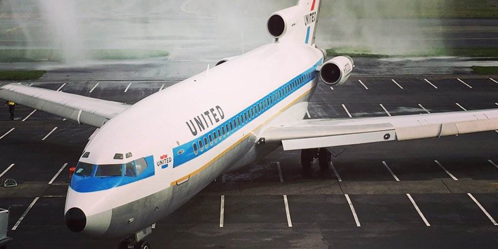 UTC's tweet photo. Final boarding: @prattandwhitney @Boeing @united partner on restoration for #727FinalFlight https://t.co/h9yiBkfZyQ https://t.co/SX6Hxd3NqL