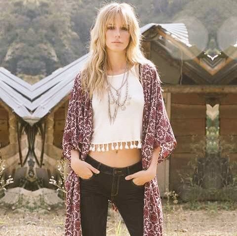 tutendenciac's tweet photo. Tendencia #HippieChic te ara sentir comoda y fresca #modaconflecos #prendasestampadas #colores @Tenniscomco T.L https://t.co/tU5hoIAwa1