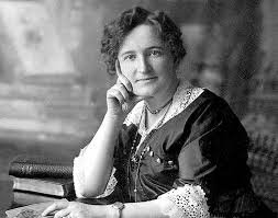 Mekaylaw97Kayla's tweet photo. Nellie McClung was a women right activist! she fought for equality andmore #HSB4U #CanadianLeader @ONThoughtBakery https://t.co/ulYx5kAZZ6