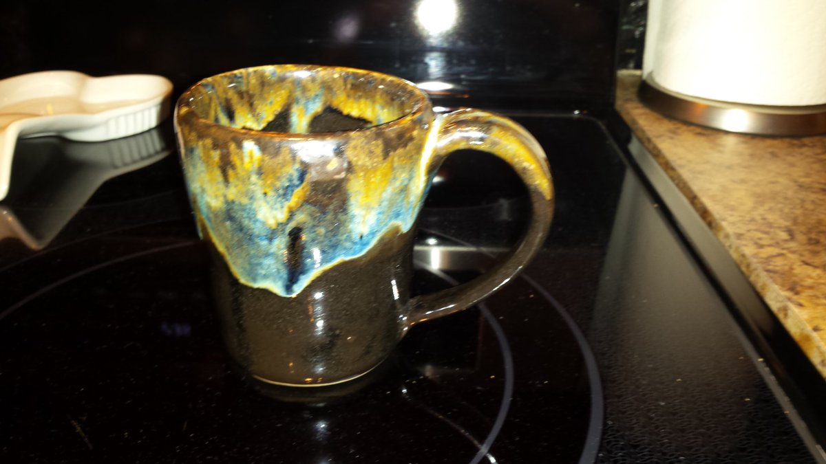 JoeArsenault62's tweet photo. My first piece of pottery. Took 5 weeks.
$250 in lessons. $35 for clay, and $40 for tools. Bean pot anyone? https://t.co/ThH9EhSWrX