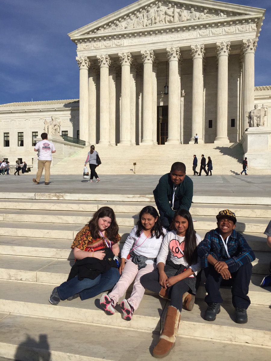 pe_wces's tweet photo. @Townsell_MsLong @TownsellElem 
US Supreme Court 
#learningiscontagious https://t.co/6gB7TZdS6b