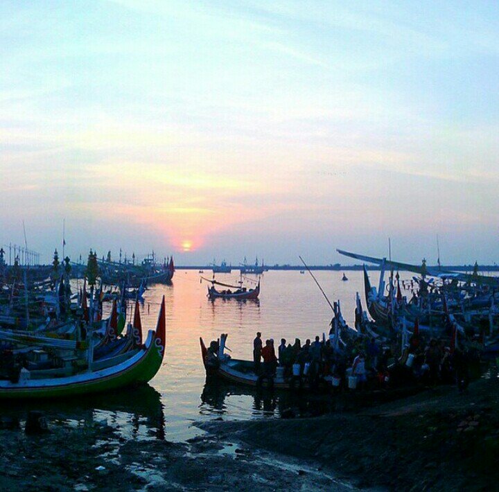 Kabupaten Banyuwangi tweet media