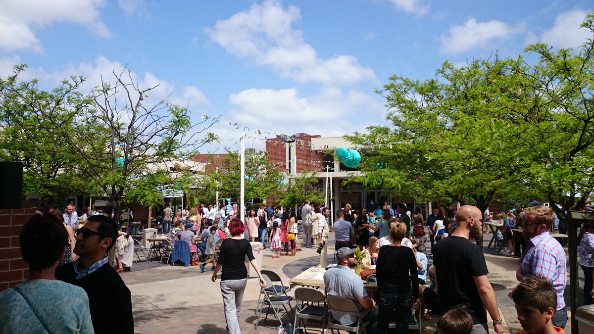 GraceLongBeach's tweet image. When we celebrate the resurrection, it looks like a party. bit.ly/1R3Mt7N