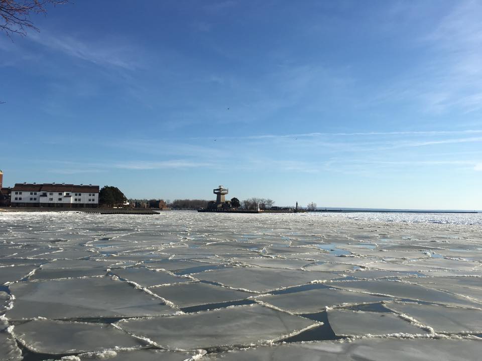Ice is breaking up! #onebuffalo #canalside #buffalonews