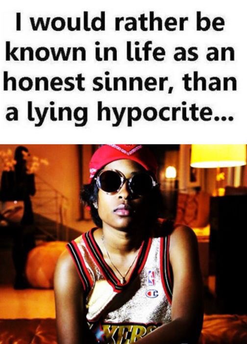 Lezbhonest1's tweet photo. YES I'm lesbian and proud id rather be true to myself.....THE TO BE A HYPocrite like most of you LOSERS 💯💯✔️✔️✔️ https://t.co/gU98Ma641H