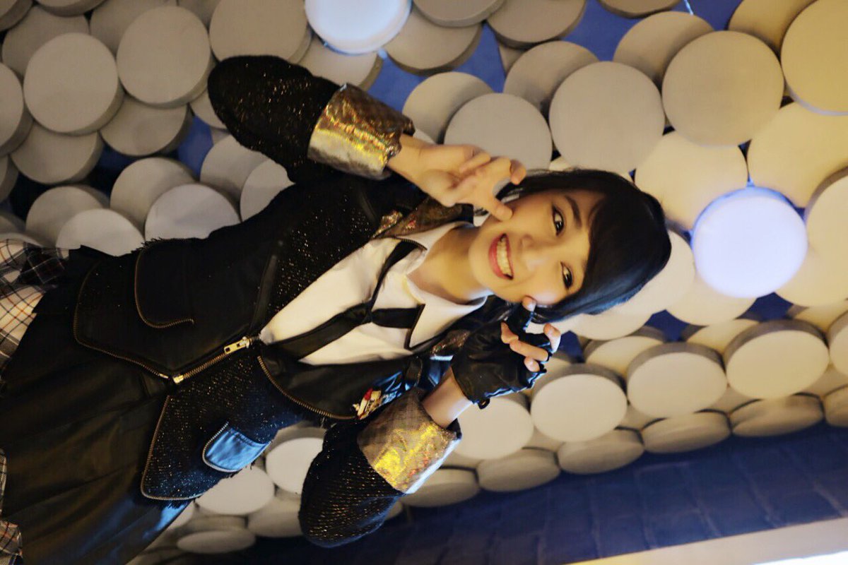 Selamay pagiii!!!
Semangat buat hari ini^^ semoga menyenangkan gehehehyang ujian semoga lancar ya hahhah