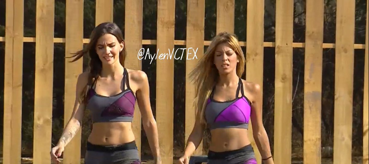 AylenVCTEX's tweet photo. DIVA👑💕 #volveriascontuex #AylenQueenOfGlamor #ElOcasoDeRubi #VCTE35 Subidas Las Capturas De Aylen https://t.co/Qx1wW8D6B4
