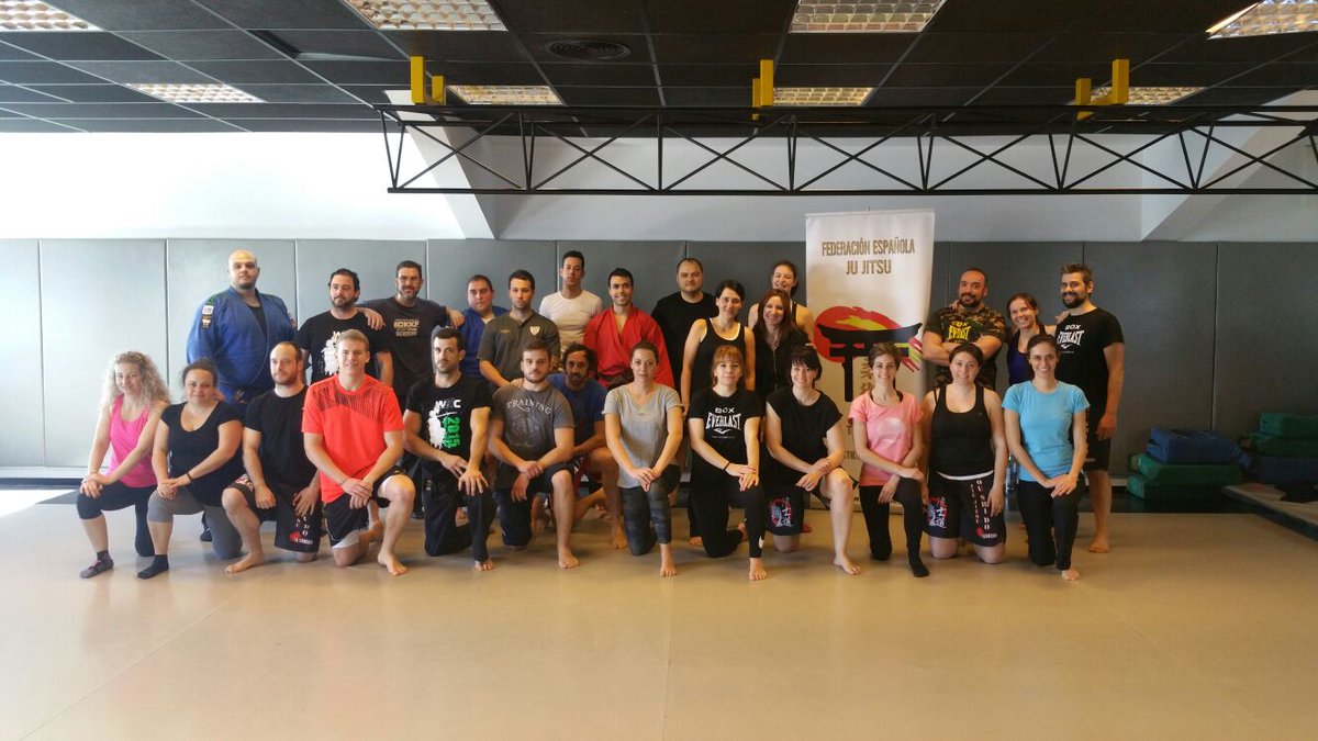 MuriDefiendete's tweet photo. III BUSHIDO DAY acercando las artes marciales. #bushidoday #artsmartials #roushidomadrid #fejjtem https://t.co/kZCGoX3BjN