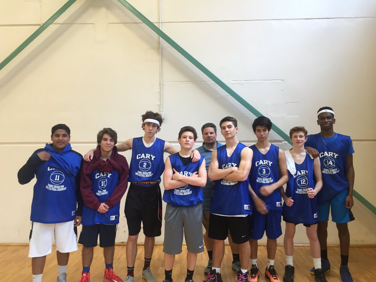 Nine1Nine_Elite's tweet photo. Love these guys.Came up little short today in semi's, but still great season &amp; great bunch of young men. #thajourney https://t.co/MRxSuMSsDi