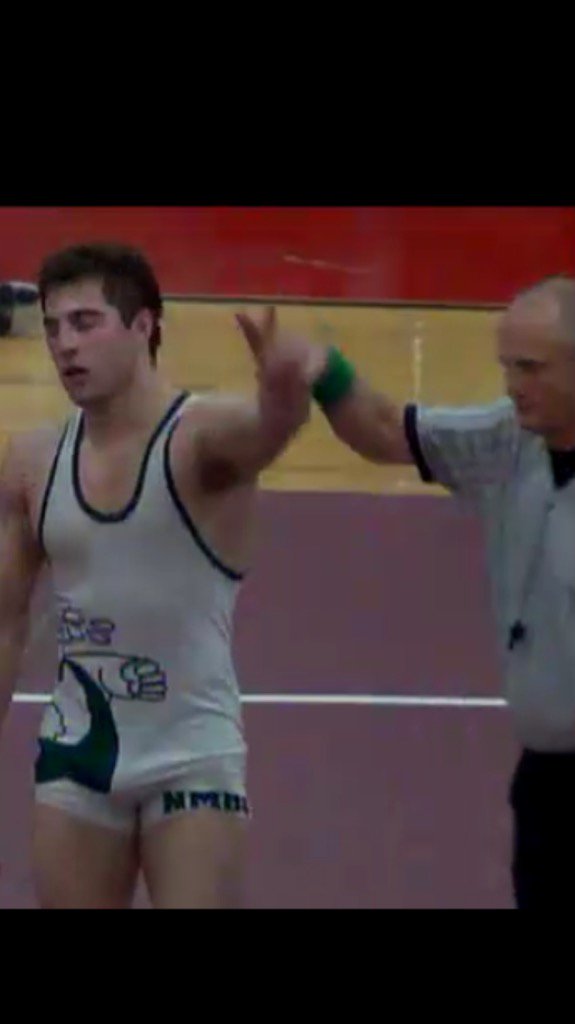 Congrats Brett!! 2016 New England wrestling champ at 160. <a href="/GoGreenWaveNM/">Green Wave Athletics</a>