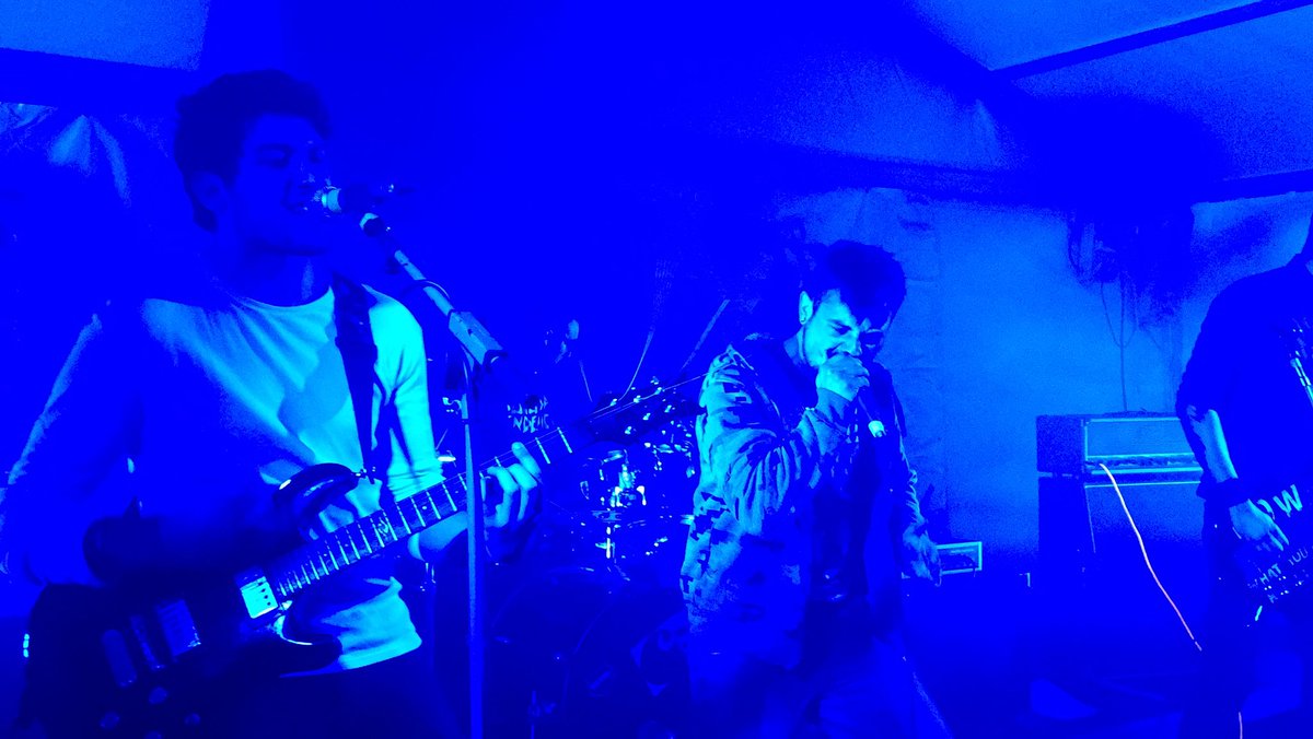 LosingSightBand's tweet photo. ☠ #live #concert #tonight #Gradisca #Isonzo #Gorizia #italia #pop 🇮🇹 Metal #metalcore ⚡️ #usa #follow #fire #thunder https://t.co/Z0HZkmlhHg