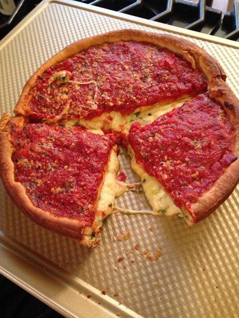 EdwardosPizza's tweet photo. Eat me. https://t.co/9LfxUmj1k4