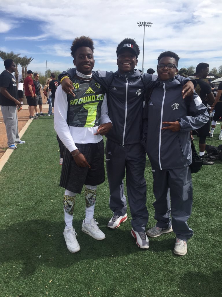 _Darrenhall's tweet photo. The breed @lilmikey_45 @donnel_harris https://t.co/n4oQ86Oh3H