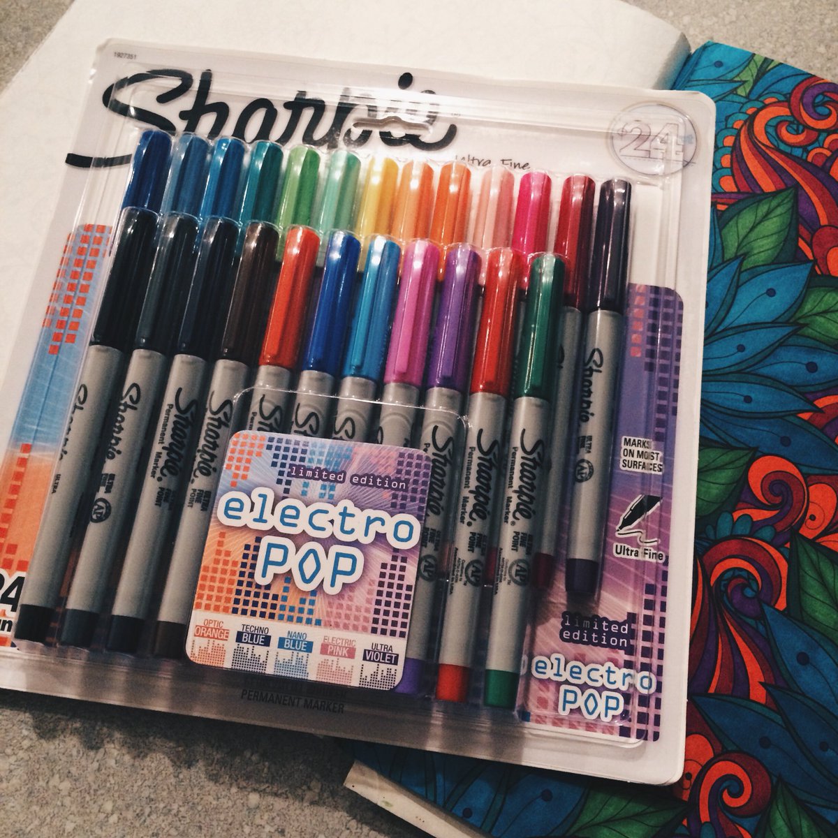 sophielancione's tweet photo. My coloring is about to get a whole lot more legit ๐ #24count https://t.co/erBVnHK5JM