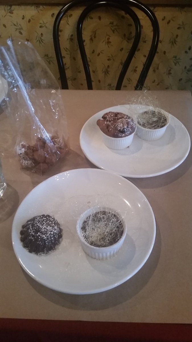 Harold_Gibbons's tweet image. Took a "Serious Chocolate" class @Camaje with @kktapper today. Thanks so much, @AbbyHitchcock!