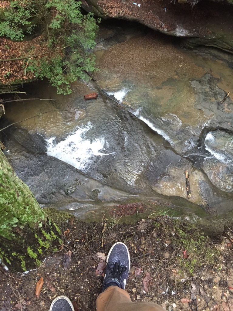 FaZeJinx's tweet image. 1 RT and I jump