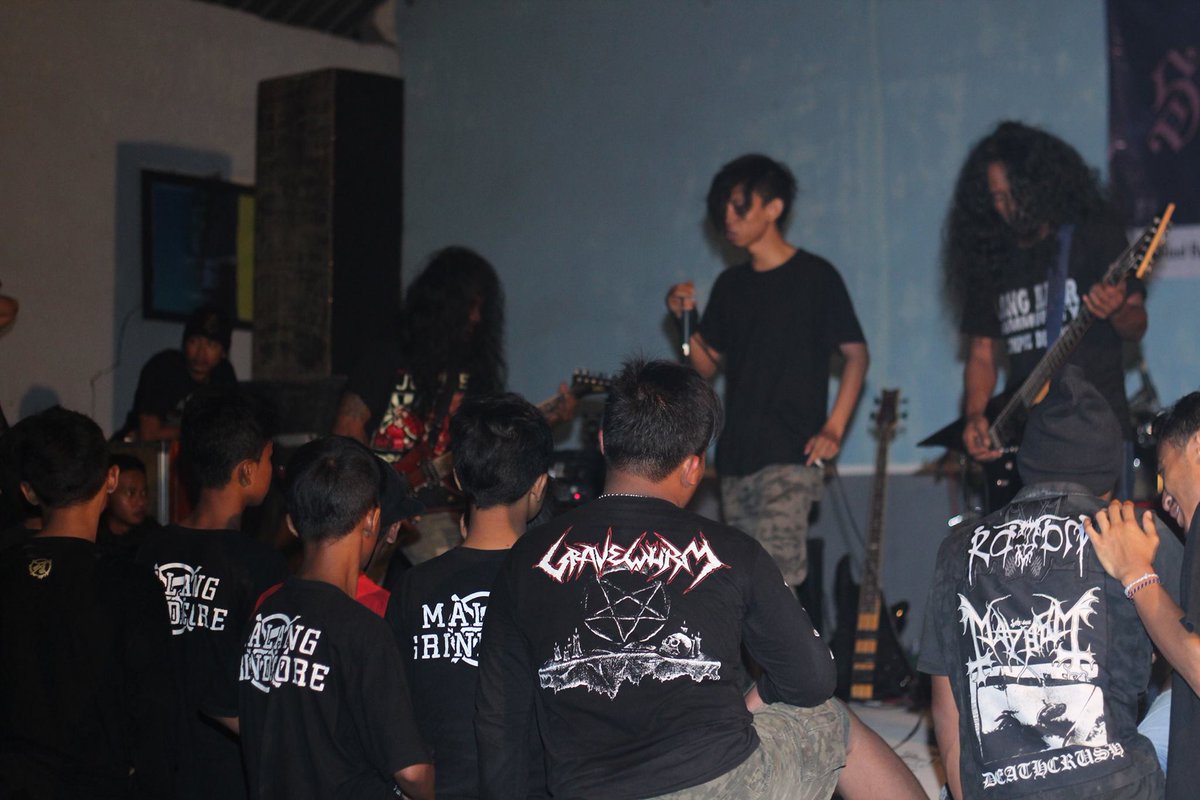 yg tersisa Symphony of Tragedy Ged.serbaguna Ngantang Mlg 21 feb 16