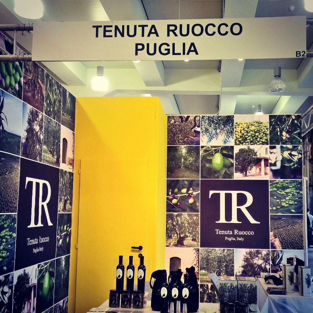 TenutaRuocco's tweet photo. Anche quest'anno grandi soddisfazioni a @oliocapitale !! Per i prossimi 3 giorni passate a trovarci allo stand B2! https://t.co/EToiOfpouv