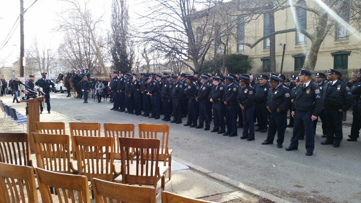 SWilsonFOX29's tweet image. Vigil 2 honor Sgt.Wilson. 22ndPolice district @FOX29philly 1year since he was killed serving&amp;amp;protecting